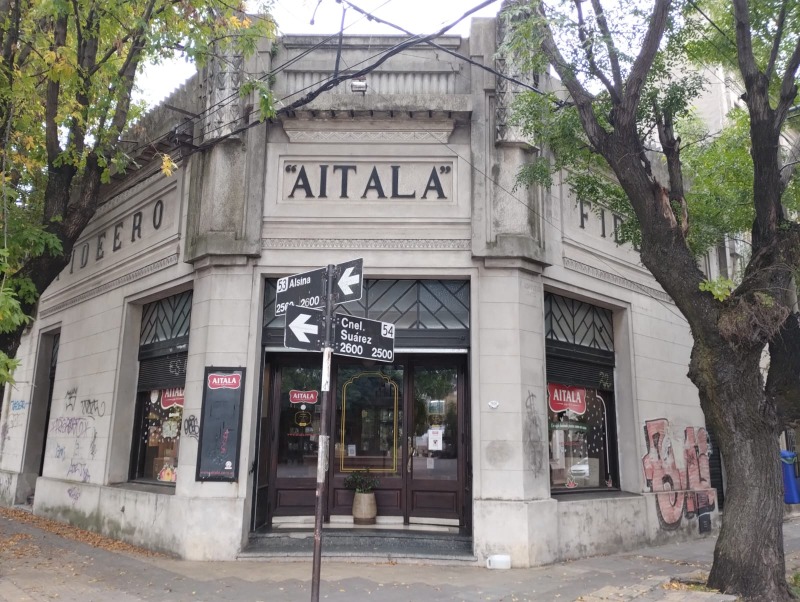La historia de una esquina